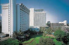Shangri-La Hotel<br/>香格里拉酒店