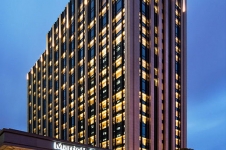 Marriott Hotel (Shanghai)<br/>万豪酒店（上海）